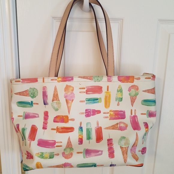 kate spade Handbags - Kate Spade ice cream print bag